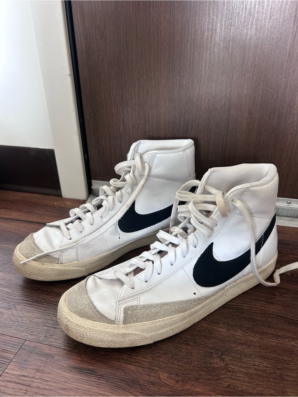 Nike Men’s White High-Top Blazers